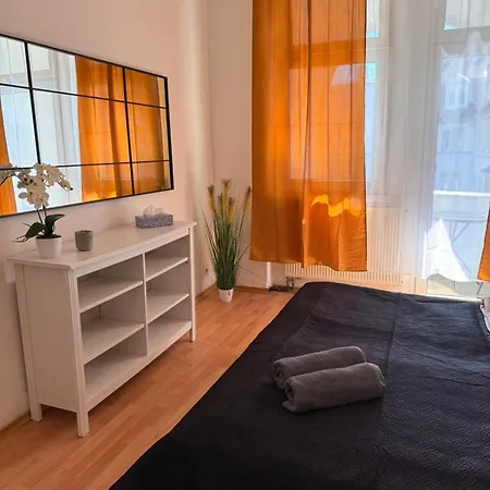 Apartamento 4 In Der Naehe Vom Altstadt Und Zentrum *