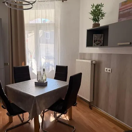 4 In Der Naehe Vom Altstadt Und Zentrum